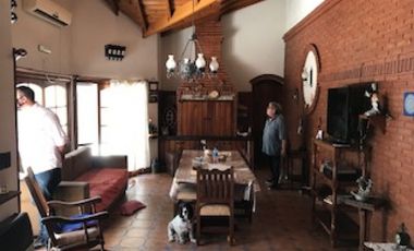 Casa  en Venta Ramos Mejia / La Matanza (A141 3880)