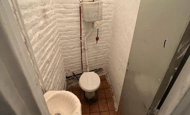 Sánchez de Loria 700  Depósito c/ vivienda en lote propio 8,37 x 61mts. T512m².