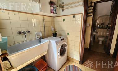 Venta de PH 3 ambientes con cochera en Bernal
