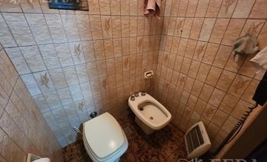 Venta de PH 3 ambientes con cochera en Bernal