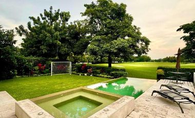 CASA EN FRACCIONAMIENTO CLUB DE GOLF PARAISO