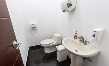 OFICINA / OBARRIO / PH OFFICE ONE / 110M2 / 5 ESPACIOS / AMOBLADA