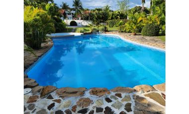 SE ALQUILA CASA AMOBLADA EN CORONADO