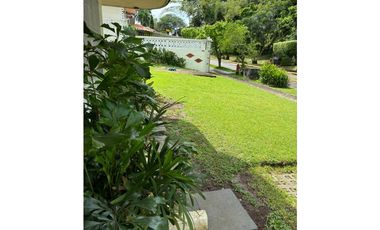 SE ALQUILA APARTAMENTO AMOBLADO EN ANCON