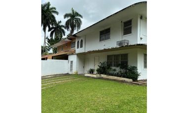 SE ALQUILA APARTAMENTO AMOBLADO EN ANCON