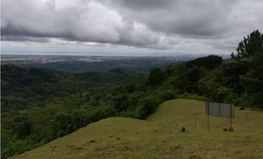 VENDO TERRENO CERRADO EN CERRO AZUL $126000!!!!