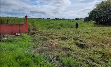 VENDO TERRENO EN COCLE AGUA DULCE CON ZONIFICACION COMERCIAL!!