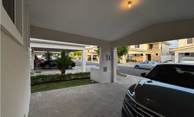 CASA EN VENTA O ALQUILER, BOSQUES DEL PACFICO, PANAM PACFICO