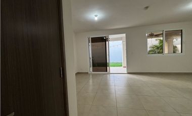 CASA EN VENTA O ALQUILER, BOSQUES DEL PACFICO, PANAM PACFICO