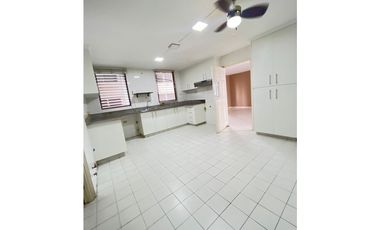 Apartamento en Marbella, PH Monticello