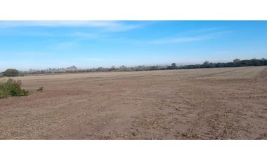 Campo 12 ha 8862 m2 Zona Villa Esquiu - a minutos de Circunvalacion