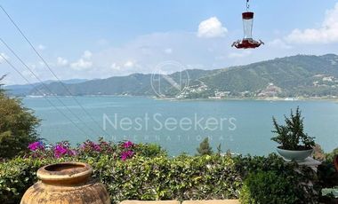 Casa en Venta en Valle de Bravo