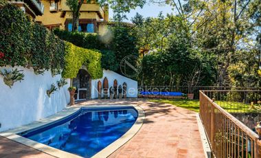 CASA EN VENTA EN LA PEÑA CON VISTA  Y ACCESO AL LAGO