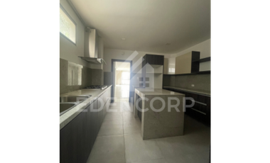 Departamento en Urb. Veleros del Río