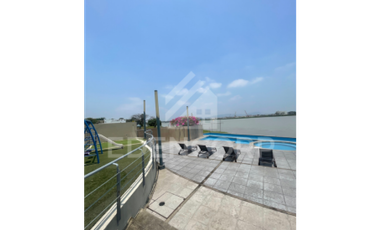 Departamento en Urb. Veleros del Río