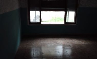 Casa para 2 Familias en venta en Monte Chingolo