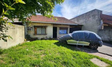 Casa en venta en Bernal Oeste
