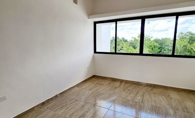 Casa en venta en privada Aire Puro, Mérida con piscina