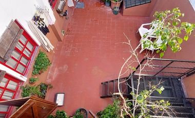 Depto.tipo casa de 6 ambientes en Venta en Balvanera