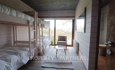 Preciosa casa en arriendo, orilla de lago Calafquen