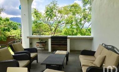 Hermosa Casa Campestre en Malinalco – Alberca, 6000 m² de Terreno y Árboles Frutales