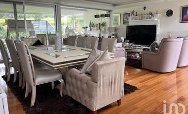 Renta de Casa Amueblada en Club de Golf los Encinos