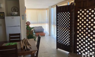 Se vende departamento en el condominio  los Cocos con playa y muelle privado en Acapulco