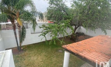 HERMOSA CASA EN AJIJIC