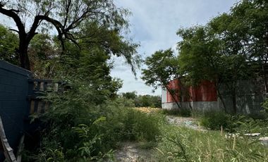 Gran Terreno en Renta en excelente ubicación