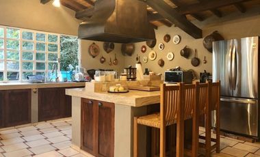 Hacienda en venta en Santa Ana Jilotzingo Edo. de México