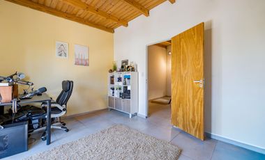 VENTA/PERMUTA - Casa - 3 dormitorio con jardín - Villa Gobernador Gálvez