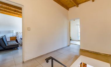 VENTA/PERMUTA - Casa - 3 dormitorio con jardín - Villa Gobernador Gálvez