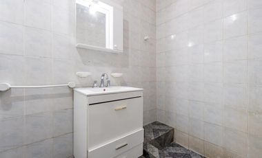 VENTA/PERMUTA - Casa - 3 dormitorio con jardín - Villa Gobernador Gálvez