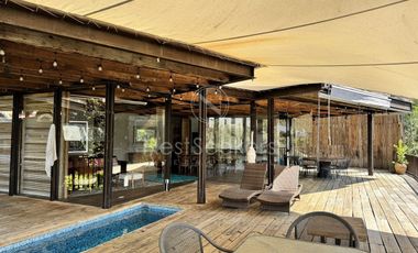 CASA EN VENTA CON VISTA AL LAGO