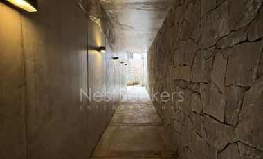 CASA EN VENTA CON VISTA AL LAGO