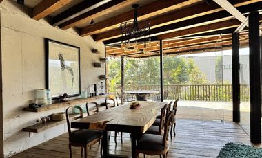 CASA EN VENTA CON VISTA AL LAGO