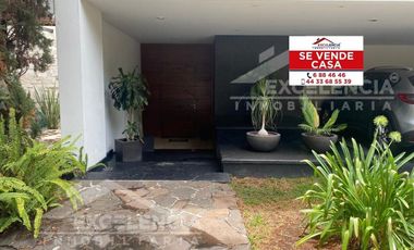 Gran Oportunidad Venta de Casa en la Floresta Ocolusen a solo 5 minutos de Plaza