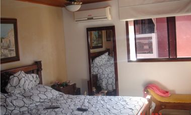 SE VENDE CASA EN CONJUNTO
