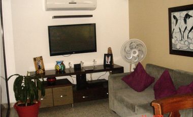 SE VENDE CASA EN CONJUNTO