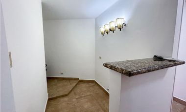 Venta: Oficina o apartamento en Torre VIP, Obarrio