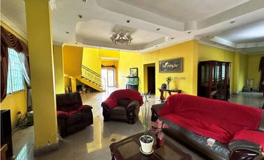 Se VENDE Casa en Altos de Panamá, Corregimiento de Ancón, Panamá