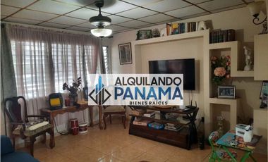 Alquila Casa Comercial en Zona Comercial/ San Francisco 400 Mts2