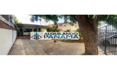 Alquila Casa Comercial en Zona Comercial/ San Francisco 400 Mts2