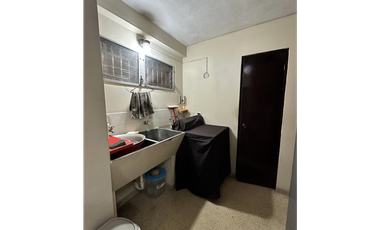 Se VENDE Casa Tipo Dúplex en Altos de Miraflores, Betania, Panamá
