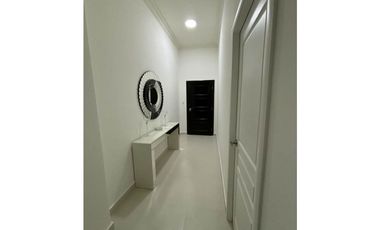 ALQUILER  APARTAMENTO EN AV BALBOA PH VISTA DEL MAR 125MTS 1R YL