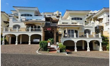 ALQUILER CASA AMOBLADO EN TUCAN COUNTRY CLUB 200 m2 YL