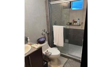 SE VENDE HERMOSO APARTAMENTO CENTRICO EN DOS MARES YL