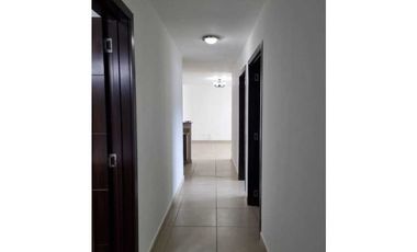 ALQUILER Y VENTA DE APARTAMENTO CONDADO PH KINGS PARK DISPONI 1/01/ 25