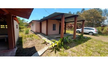 VENDO CASA ESTILO CAMPESTRE EN LA YEGUADA SANTIAGO DE VERAGUAS