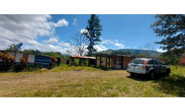 VENDO CASA ESTILO CAMPESTRE EN LA YEGUADA SANTIAGO DE VERAGUAS